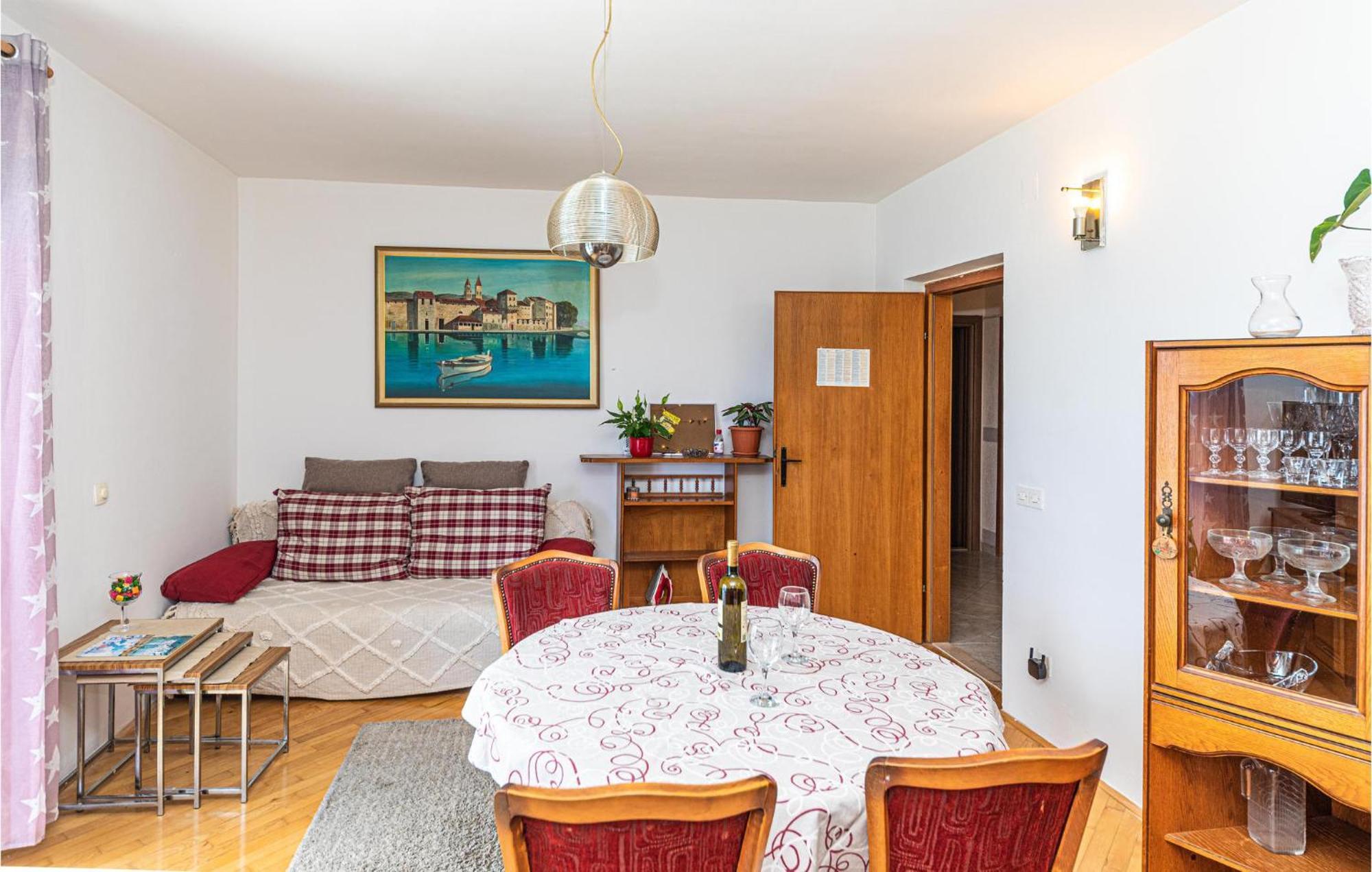 2 Bedroom Beautiful Apartment In Okrug Gornji Trogir Exterior photo